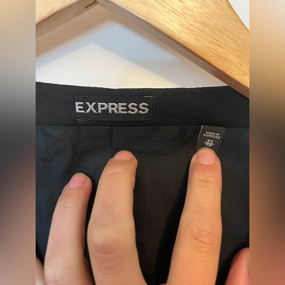Express Vest - Picture 4 of 5